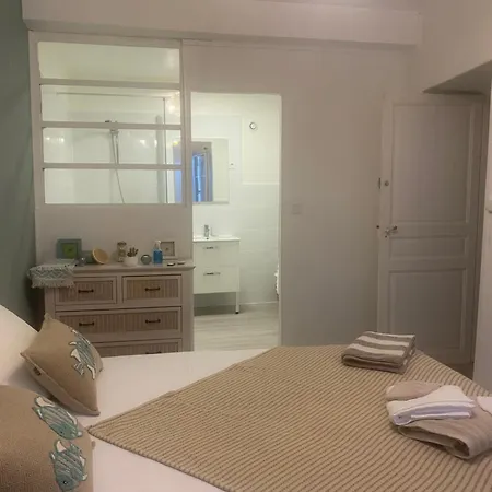 Maison De Village Проживание в семье